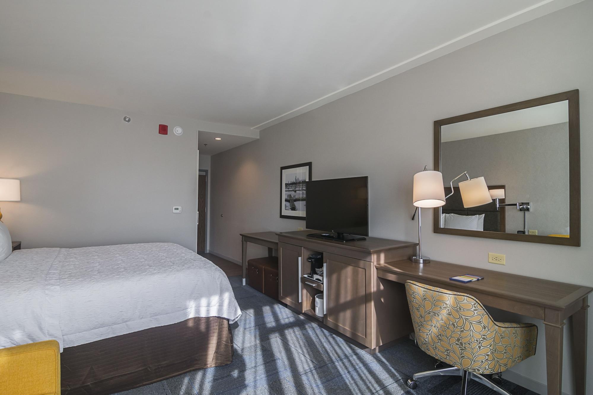 Hampton Inn Chicago North-Loyola Station, Il Dış mekan fotoğraf