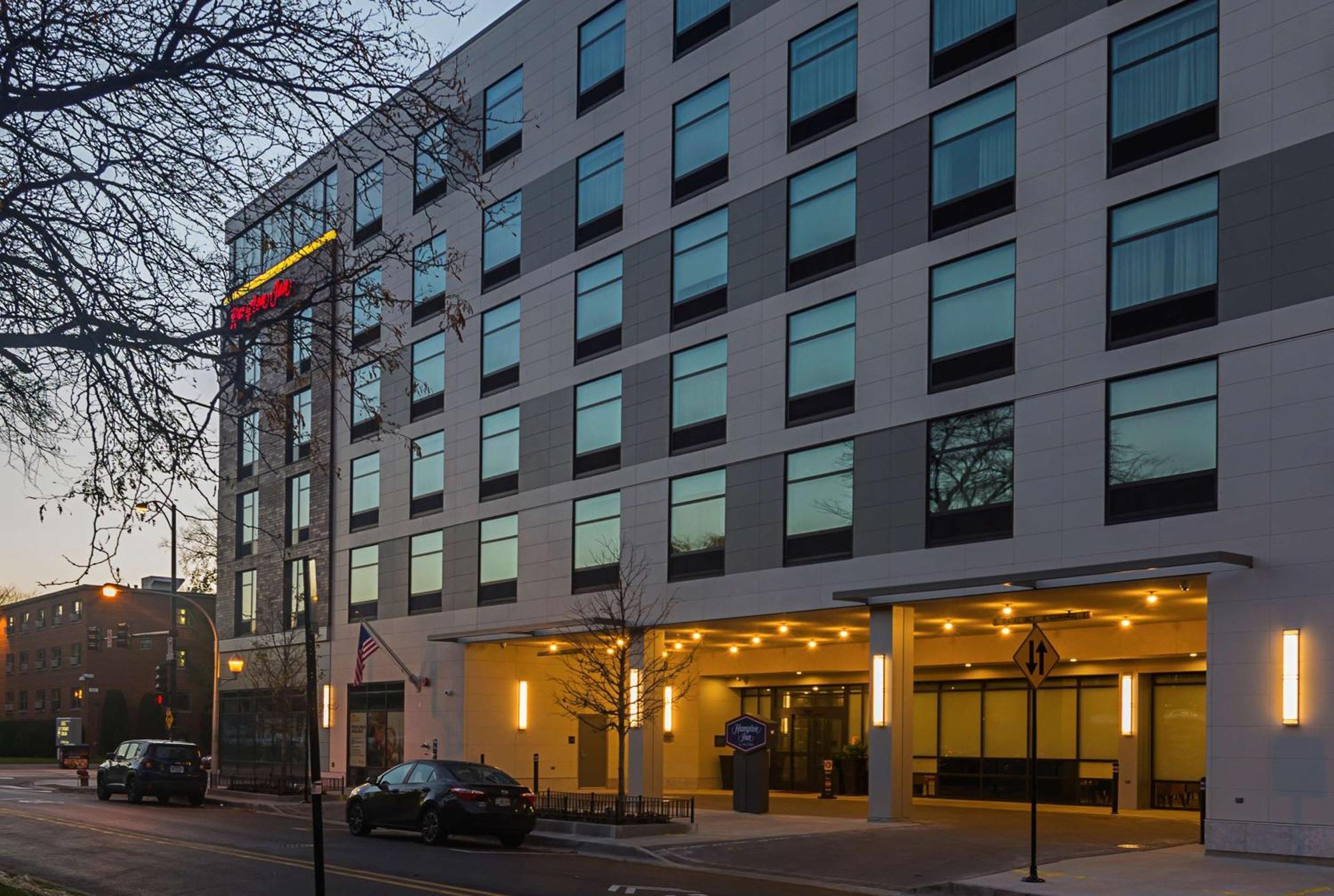Hampton Inn Chicago North-Loyola Station, Il Dış mekan fotoğraf